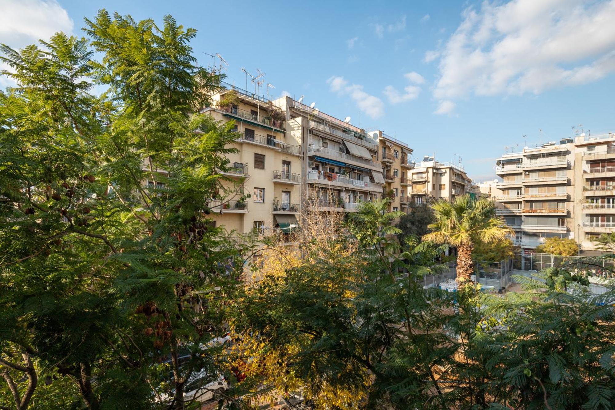 Lovely Apartment In Exarcheia Атина Екстериор снимка